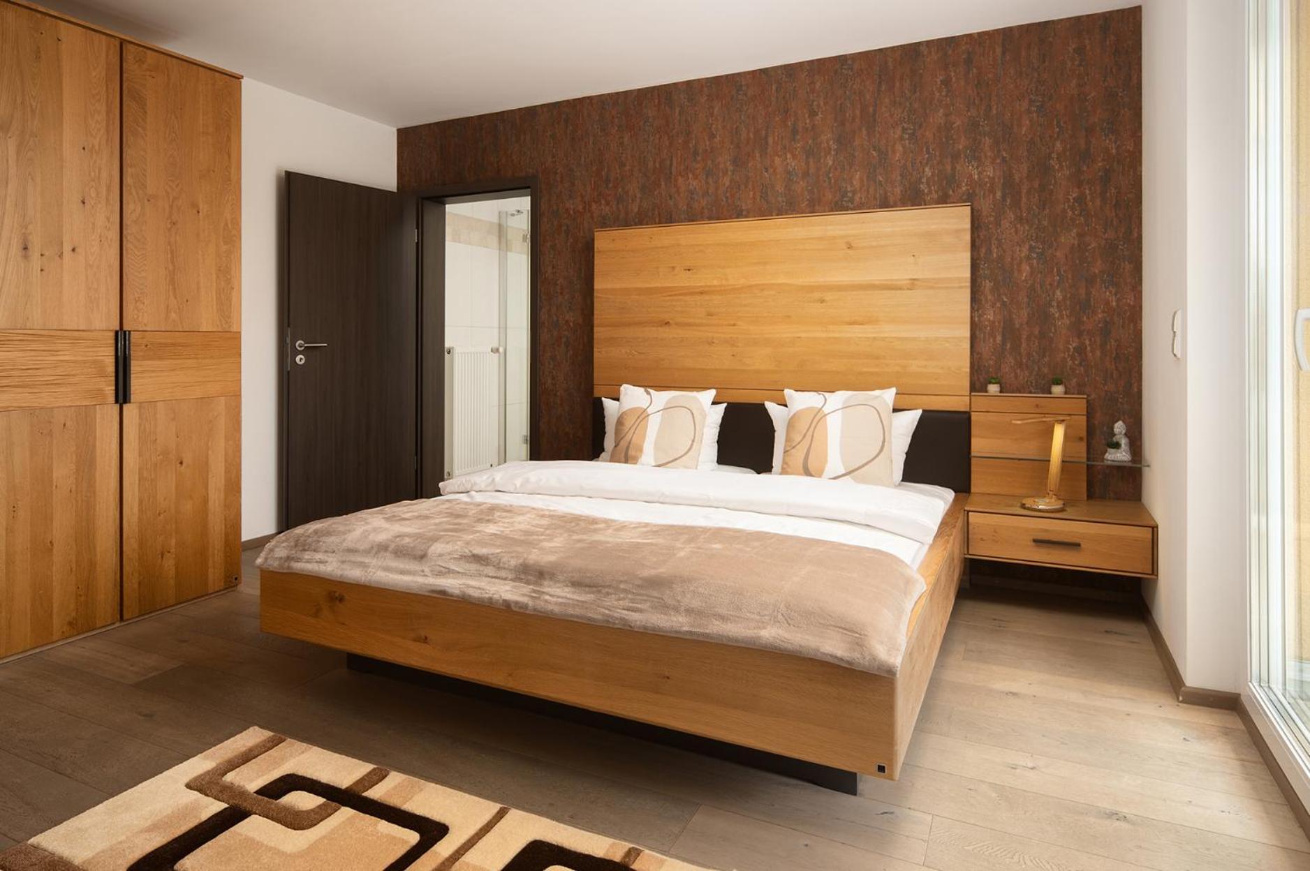 Hotel Vier Jahreszeiten Therme & Kliniken Bad Krozingen Naehe Freiburg & Schwarzwald Ideal Fuer Wellness Kur & Business Ausfluege 24H Check In- Wlan & Parken Gratis Exterior photo